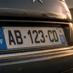 Plaque d'immatriculation française SIV sur pare-chocs